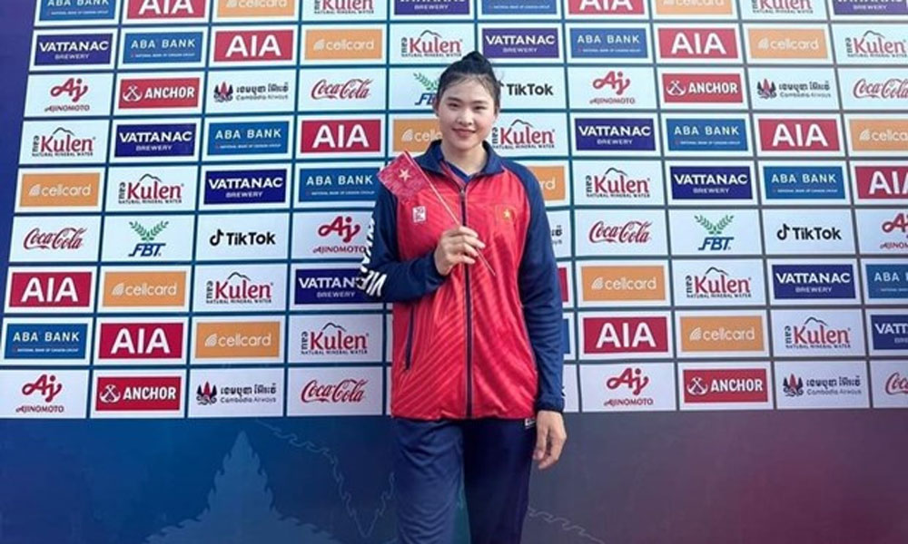 Vietnamese canoeist wins gold medal at Asian championships